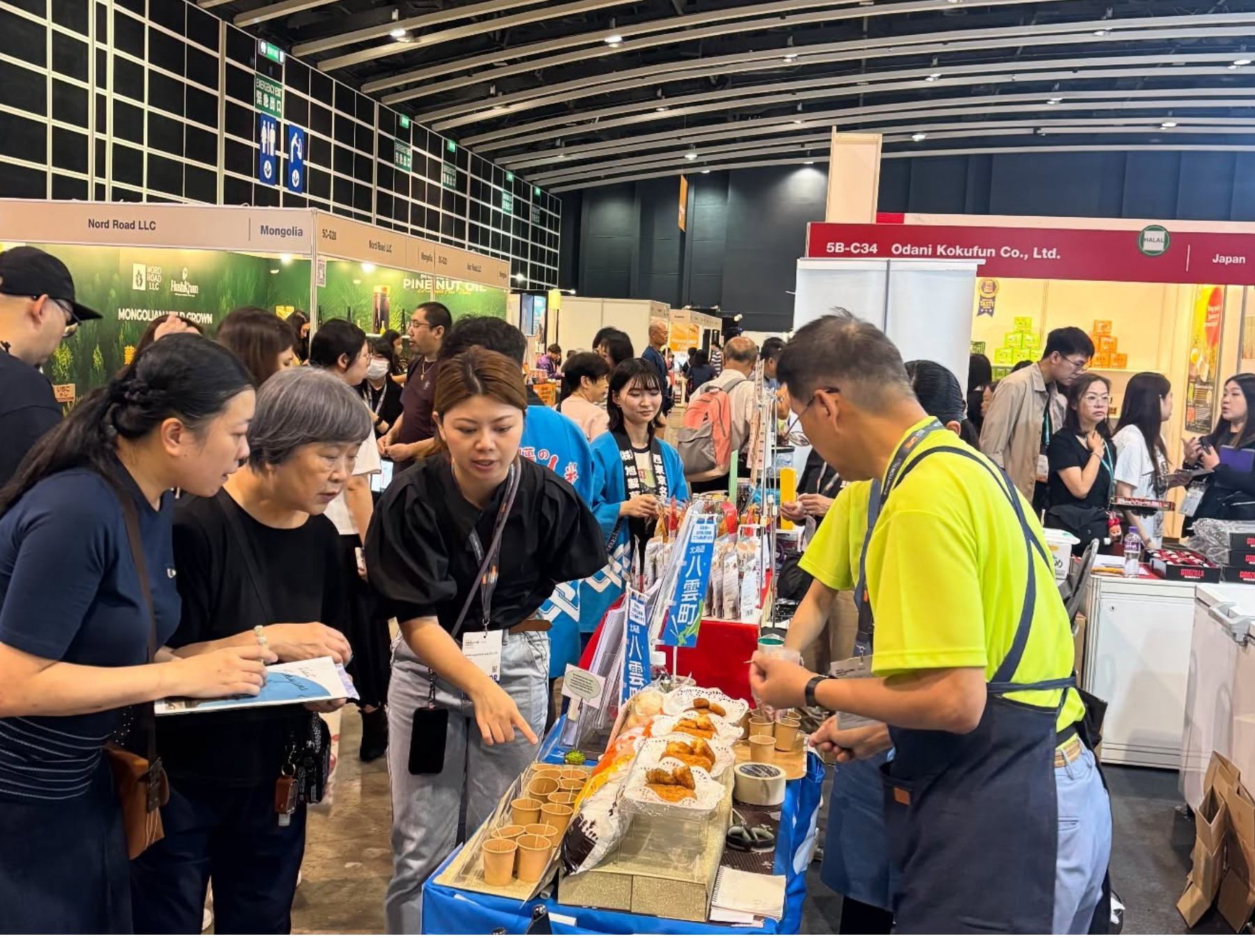香港食品展示会における通訳